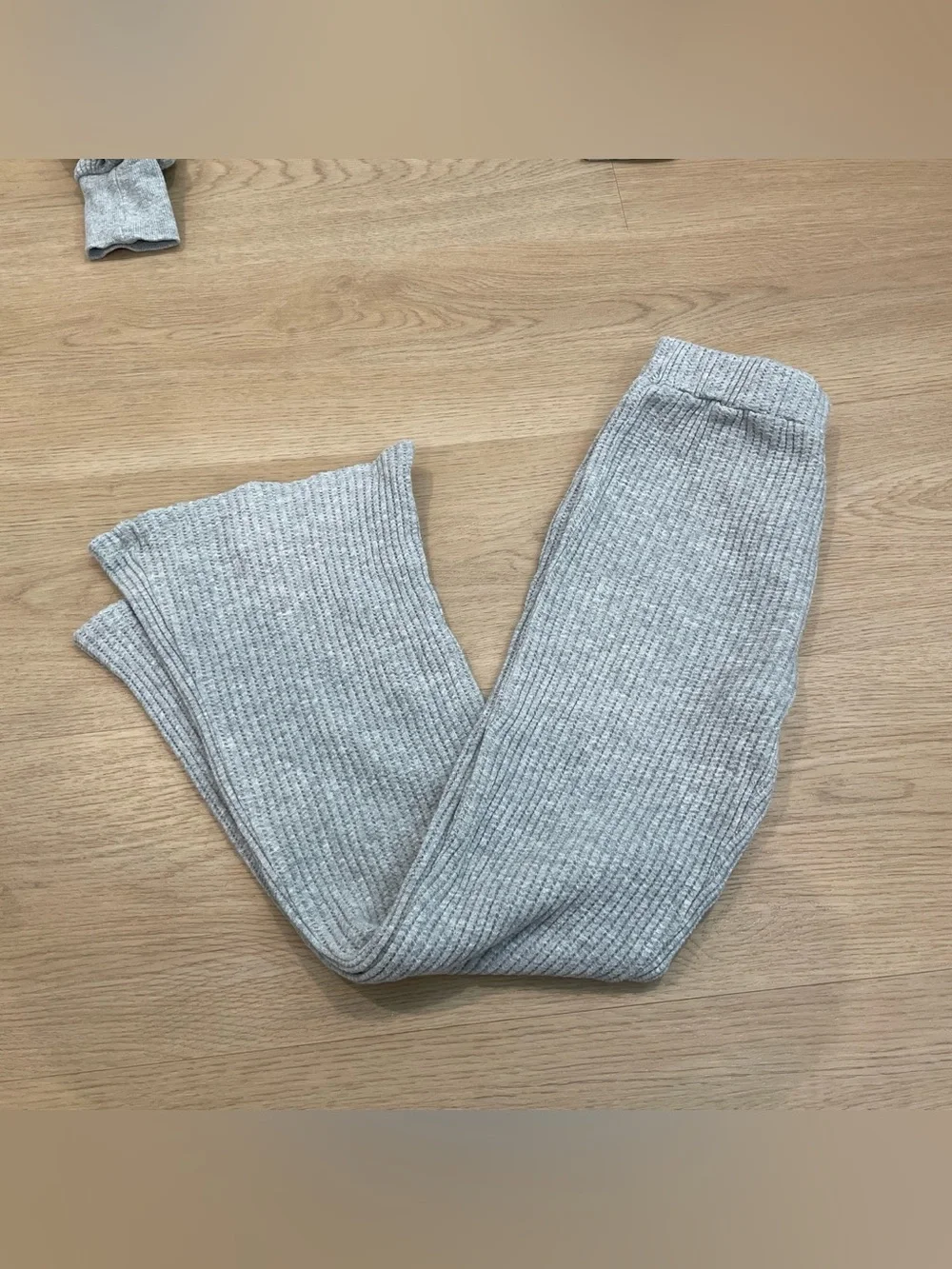 Habitual Gray Ribbed Knit Kids Matching Set - Cropped Top & Flare Leggings